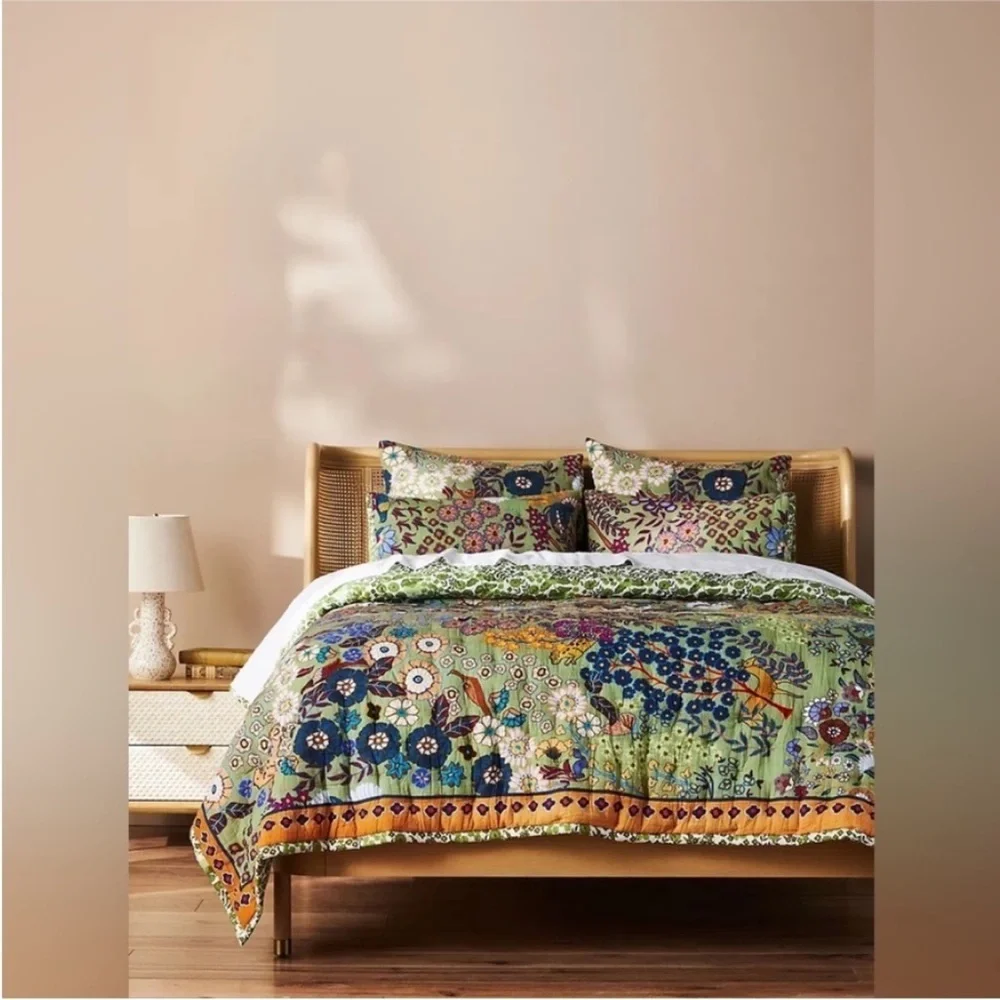Anthropologie Averill Organic Cotton Quilt Size Cal King NWT